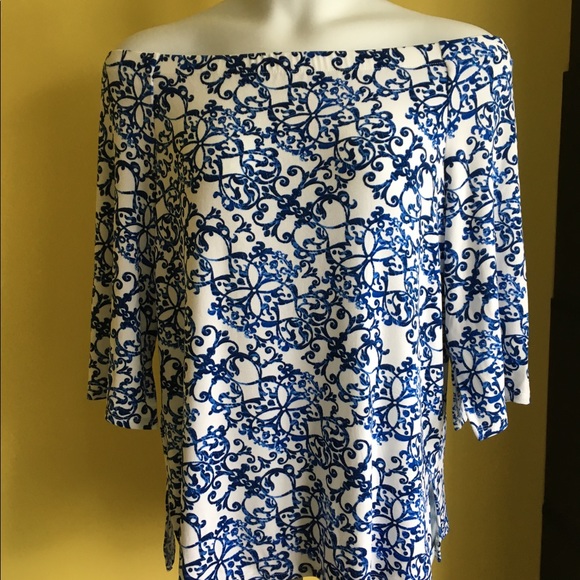 Chico's Tops - CHICOS TRAVELERS Etched Scrolls Top Sz 2 XL